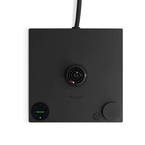 Zwarte basisunit voor elektrische waterkoker met bedieningsknop en digitaal display, onderdeel van EspressoGear, alles over koffie.