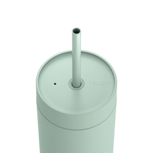 Mintgroene geïsoleerde reismok met rietje voor koude dranken, onderdeel van Fellow, Take away, EspressoGear, alles over koffie.