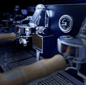 La Nuova Era Altea Anniversario 2 - grupp Kommersiell espressomaskin - Barista och Espresso